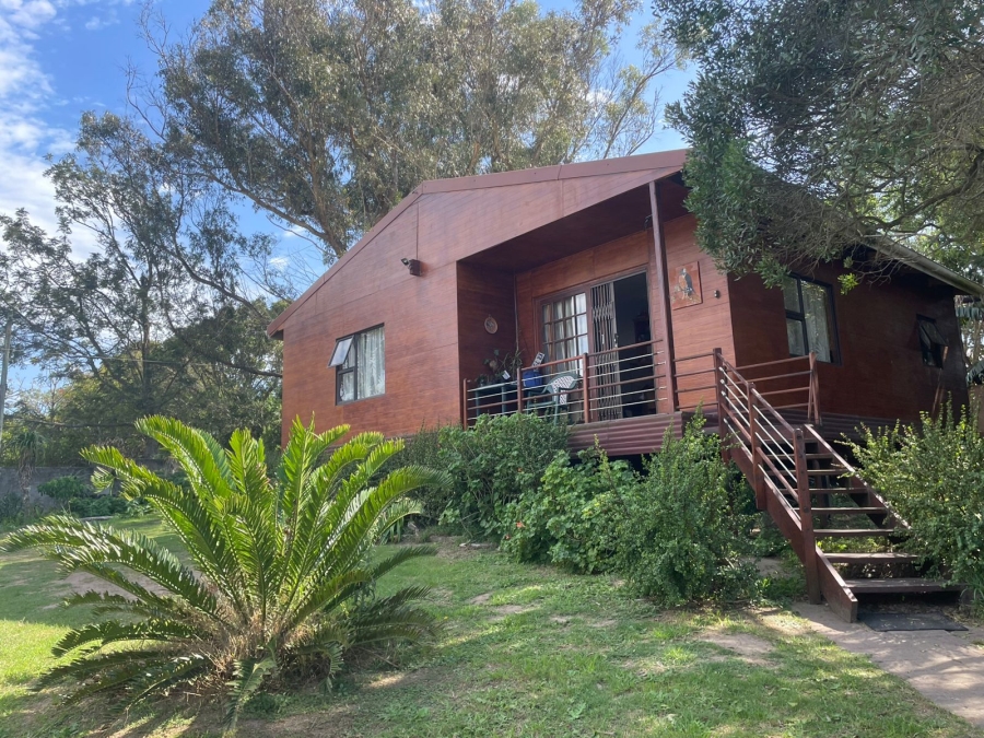 6 Bedroom Property for Sale in West Bank Eastern Cape